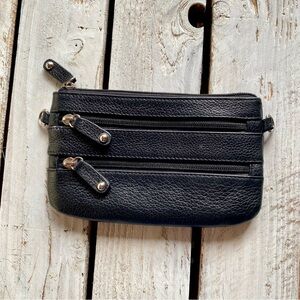 VTG Soprano Black Leather Zippered Clutch Coin Purse